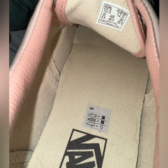 Brand New!! Men, size 10.5. Vans Men Era 59 - Suiting pink evening sand - Picture 3 of 3